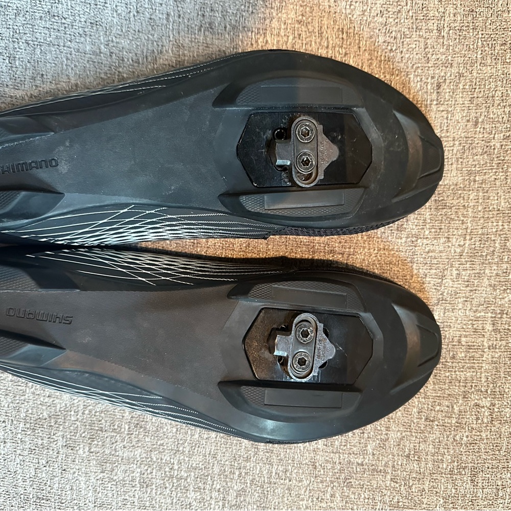Shimano Women's Black Cycling Shoes - Picture 3 of 5